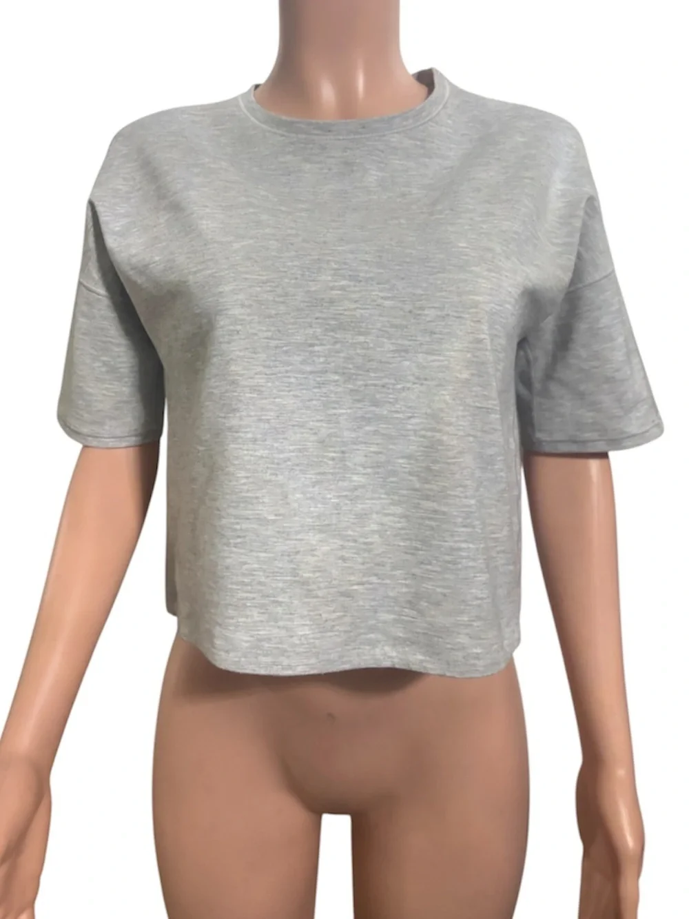 LULULEMON ATHLETICA Women’s Light Gray Cropped Tee with Back Slit